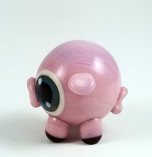 Load image into Gallery viewer, Cecil Piggie Hand Sculpted Glass Figure