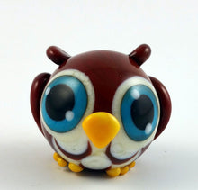 Load image into Gallery viewer, Soren Owl Hand Sculpted Glass Figure